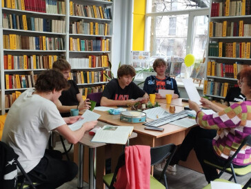 Friendly Place: посиденьки, пісні, репетиції...