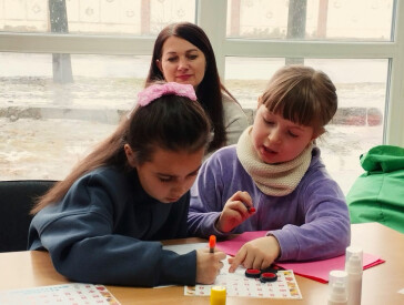 Серце серцю вість подає...