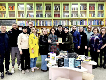 Читаємо з PEN Ukraine, або 100 новинок у подарунок