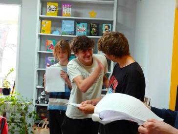 Friendly Place: посиденьки, пісні, репетиції...