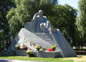 До 100-річчя відкриття пам’ятника Т. Г. Шевченку в Полтаві