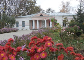Спільно заради чистоти: колектив музею В.Г.Короленка долучився до Всесвітнього дня прибирання