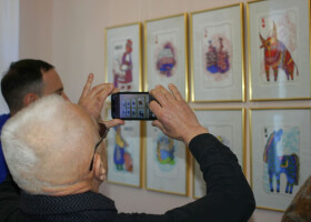 «Хазяйський двір» художниці Лариси Лукаш