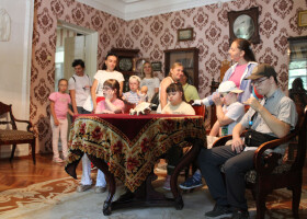 У Полтаві провели першу квест-екскурсію мовою легкого читання для дітей із синдромом Дауна