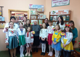 «Для рідненької матусі заспіваю пісню я»