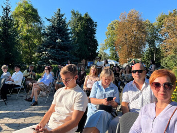 Літературно-музичний вечір «Гучномовець»