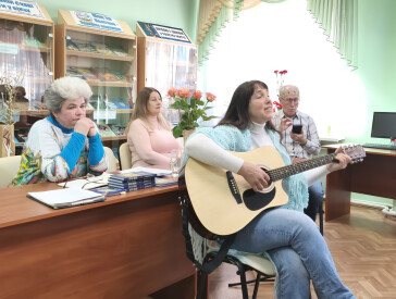 «Запроси мене до весни» – творча зустріч у бібліотеці