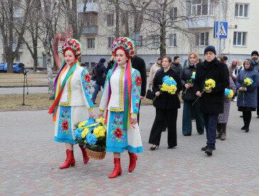 У Корпусному парку відкрили виставковий проєкт «Мазепа. Каrl ХІІ. Пётр І. Топ-10 міфів ru. пропаганди»