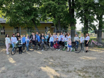 Співочі голоси, запальні танці та майстерні руки: День вишиванки у філіях Центру культури та дозвілля