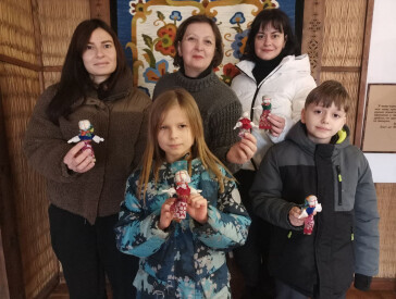 Майстер-клас із виготовлення ляльки-мотанки