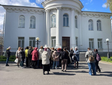 Пішохідна екскурсія «Історія художнього музею в архітектурних пам’ятках Полтави».