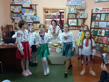 «Для рідненької матусі заспіваю пісню я»