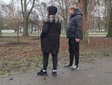 Нові дерева в парку "Перемога"