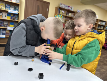 Космічна подорож у бібліотеці: відкриваємо Всесвіт разом!