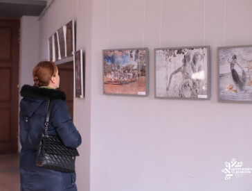 Памʼять, що не стирається: у ЦКД відкрилась фотовиставка Арсенія Глинського