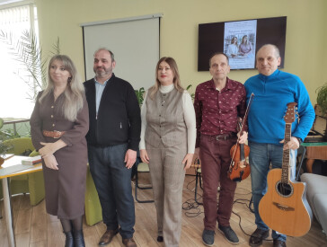 Березнева поетична заметіль