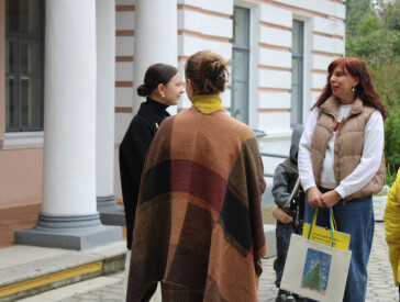 «Особливий всесвіт»: у Музеї Короленка відкрилася персональна фотовиставка Інни Іващенко