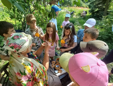 Проведення науково-пізнавальної гри-квесту: «Скарби Короленківської садиби»