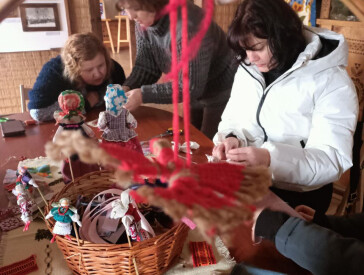 Майстер-клас із виготовлення ляльки-мотанки