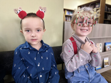 Новорічні пригоди юних читачів