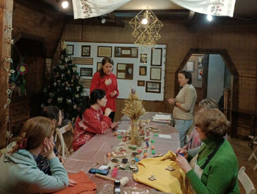 Майстер-клас із вибійки (новорічні орнаменти)