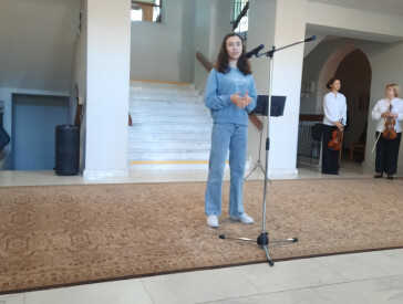 «Наша Україна рідна Полтавщина»: виставка, у якій діти малюють свій край