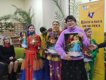 «Льонова палітра: Полтавська казка»