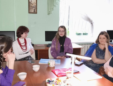 Літературне чаювання в День Святого Миколая