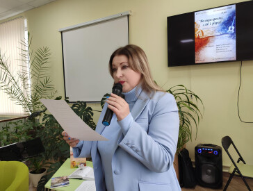 На перехресті слів і звуків