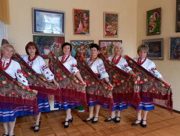 «Українська хустка – символ краси, традицій та єдності»