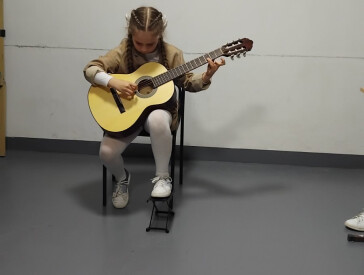 Академічний концерт народного струнного відділу