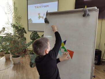 Котячі історії та творчі витівки