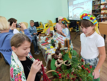 Веселий, щедрий, гомінкий - український ярмарок