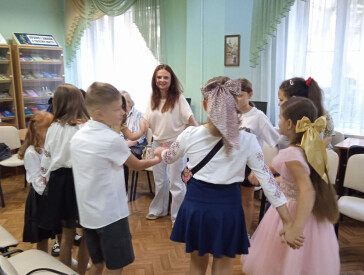 Перший урок для школярів
