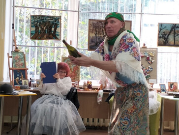 Сміх, класика і сучасність