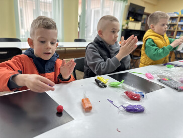 Космічна подорож у бібліотеці: відкриваємо Всесвіт разом!