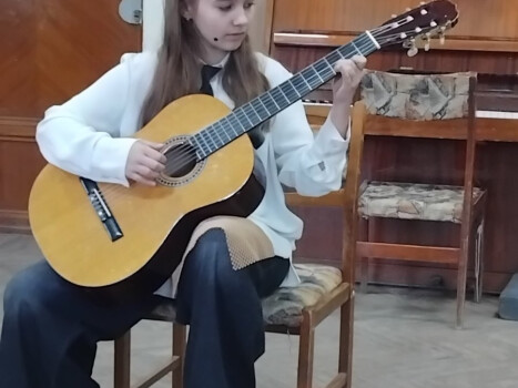 Академічний концерт народного струнного відділу