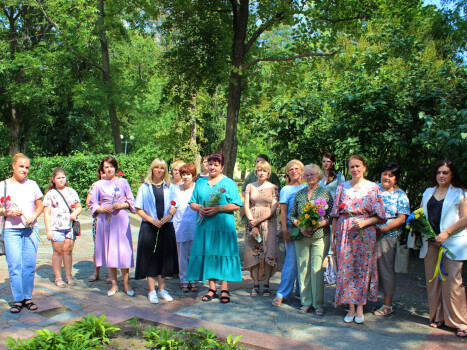 Доторкнутися до історії