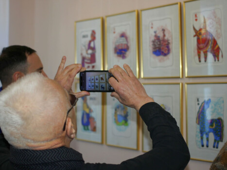 «Хазяйський двір» художниці Лариси Лукаш