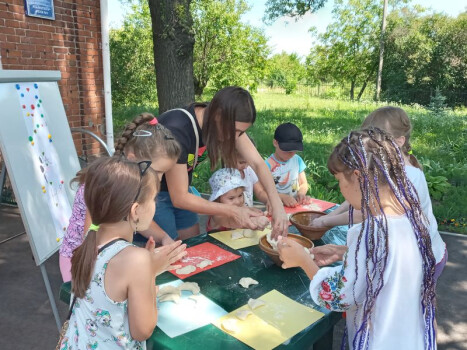 Вивчати закони нудно?! Тільки не у бібліотеці!