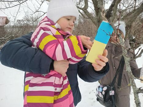Книжки читали, й пташок погодували!
