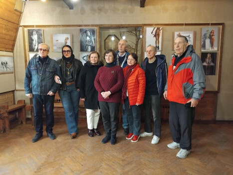 Презентація фотовиставки А.Глинського «Формоутворення»