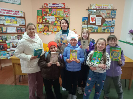 А Вкраїни ж мова – мов те золото блискуче